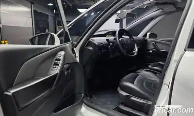 Citroen C4 Picasso 2016 1.6 автомат (гидро), миниатюра 10 Citroen C4 Picasso 2016 1.6 автомат (гидро), миниатюра 10
