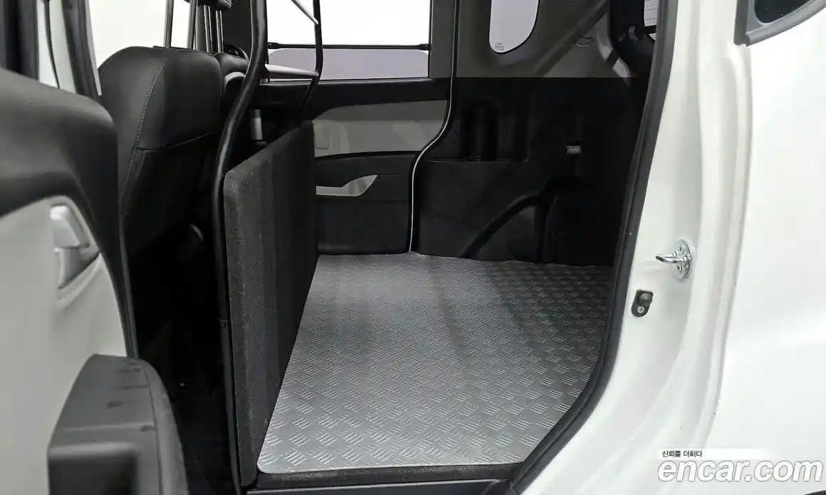Kia Ray 2024 1.0 автомат (гидро), фото 18