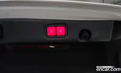 Mercedes-Benz E-Class 2022 1.9 автомат (гидро), миниатюра 11