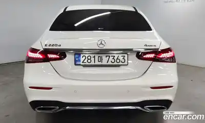 Mercedes-Benz E-Class 2022 1.9 автомат (гидро), миниатюра 4