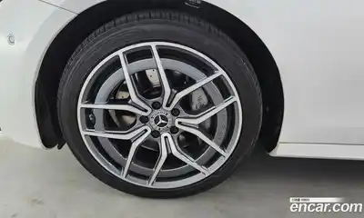 Mercedes-Benz E-Class 2022 1.9 автомат (гидро), миниатюра 5