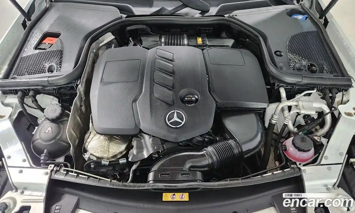 Mercedes-Benz E-Class 2022 1.9 автомат (гидро), фото 6