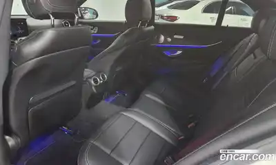 Mercedes-Benz E-Class 2022 1.9 автомат (гидро), миниатюра 10