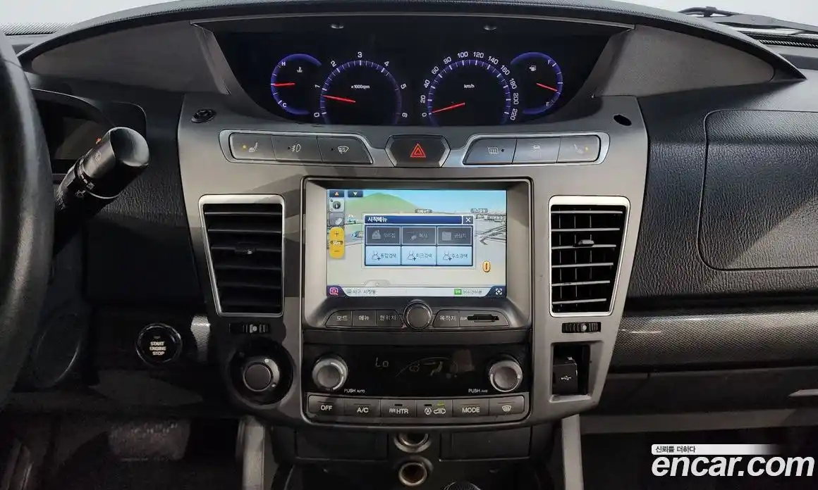 SsangYong Korando 2013 2.0 автомат (гидро), фото 14