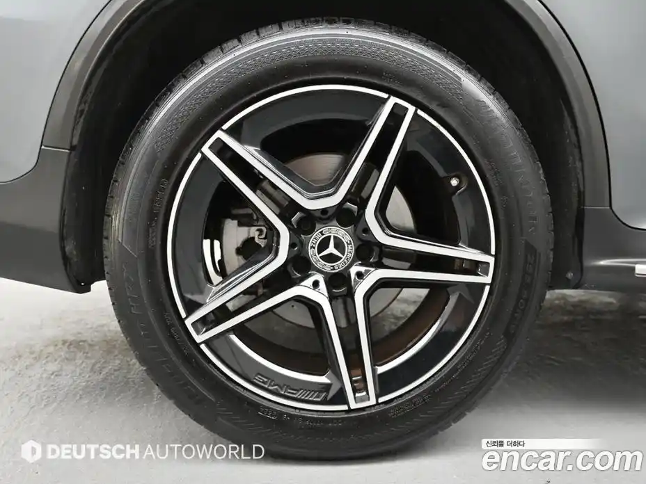 Mercedes-Benz GLC-Class 2020 2.0 гидро, фото 5 Mercedes-Benz GLC-Class 2020 2.0 гидро, фото 5