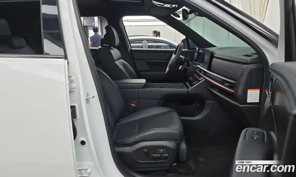 Hyundai Santa Fe 2024 1.6 автомат (гидро), фото 16