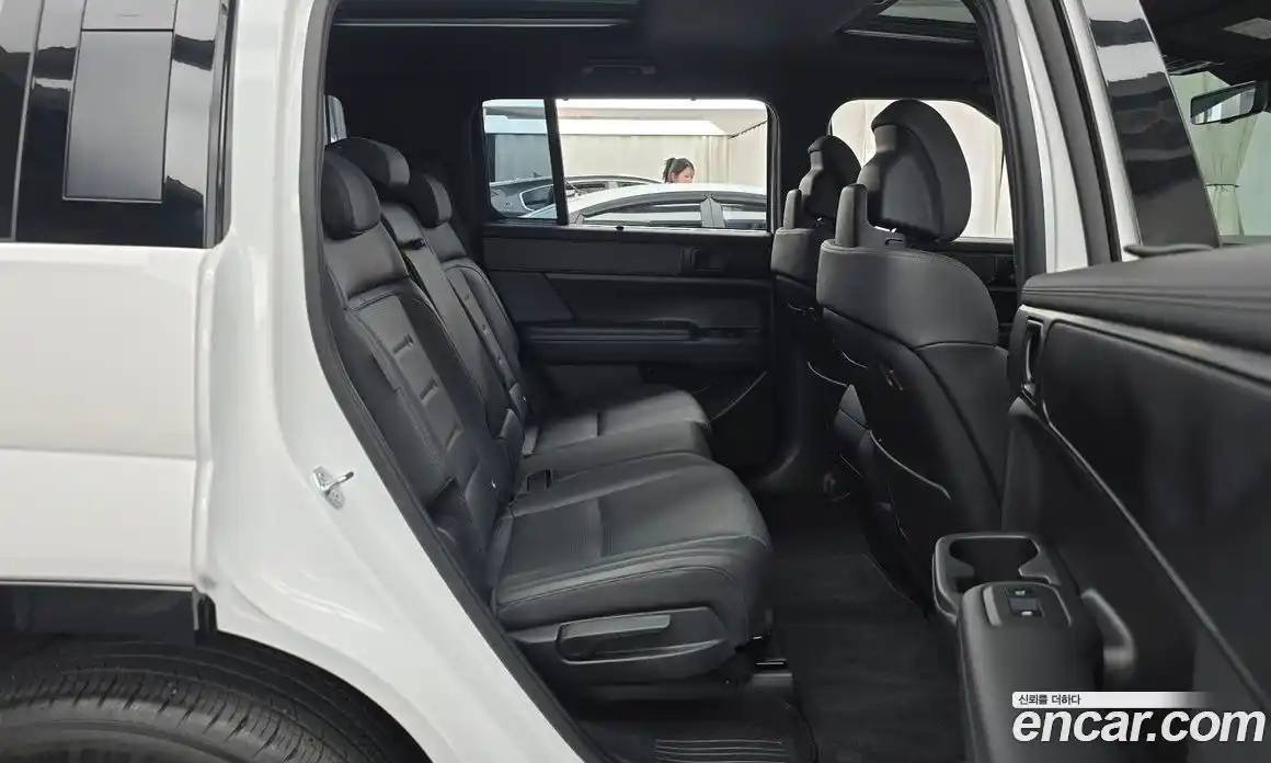 Hyundai Santa Fe 2024 1.6 автомат (гидро), фото 17
