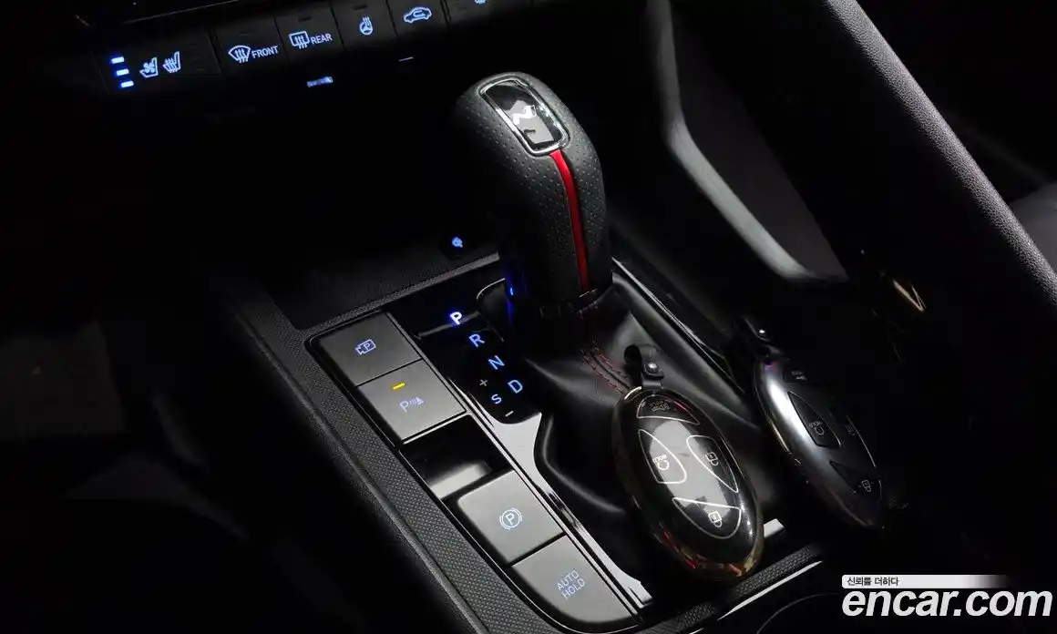 Hyundai Avante 2025 1.6 автомат (гидро), фото 12