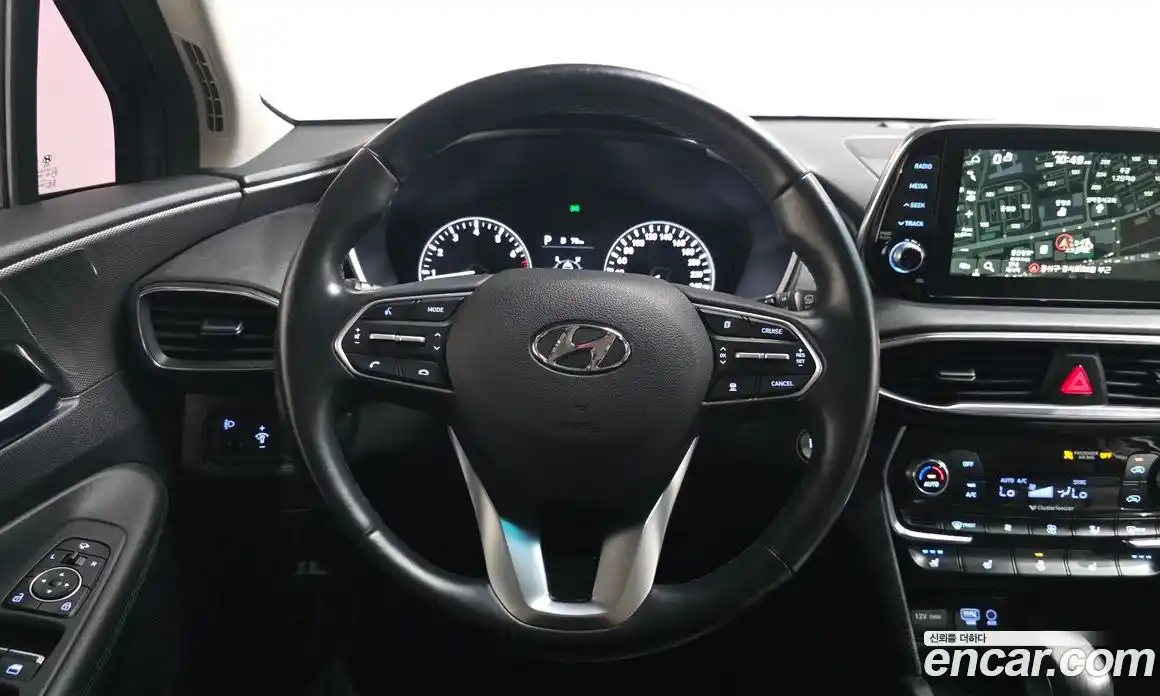 Hyundai Santa Fe 2020 2.0 автомат (гидро), фото 17