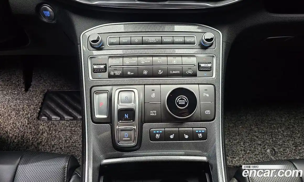 Hyundai Santa Fe 2022 1.6 автомат (гидро), фото 12