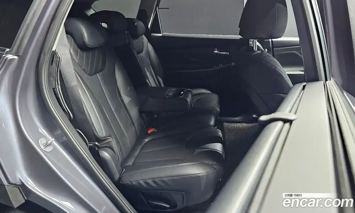 Hyundai Santa Fe 2022 1.6 автомат (гидро), фото 17