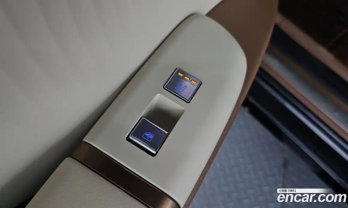 Hyundai Grandeur 2024 1.6 автомат (гидро), фото 27