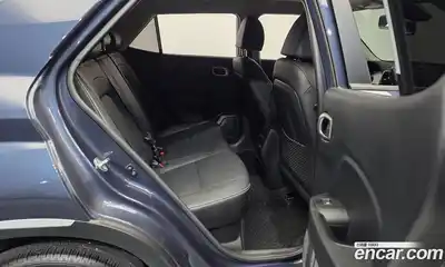 Hyundai Venue 2023 1.6 автомат (гидро), миниатюра 12