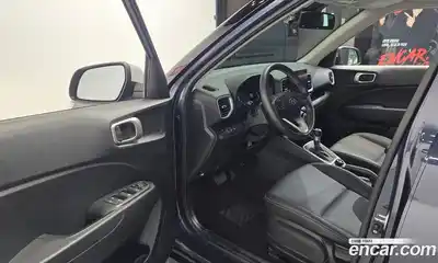 Hyundai Venue 2023 1.6 автомат (гидро), миниатюра 10