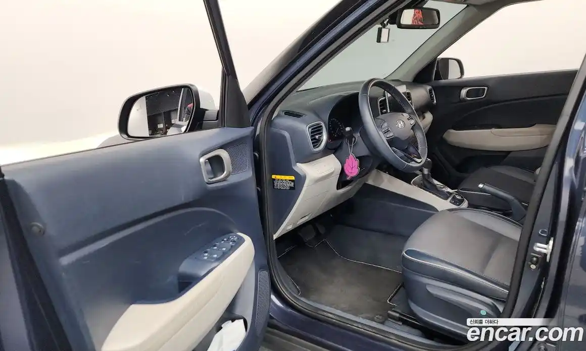Hyundai Venue 2019 1.6 автомат (гидро), фото 13