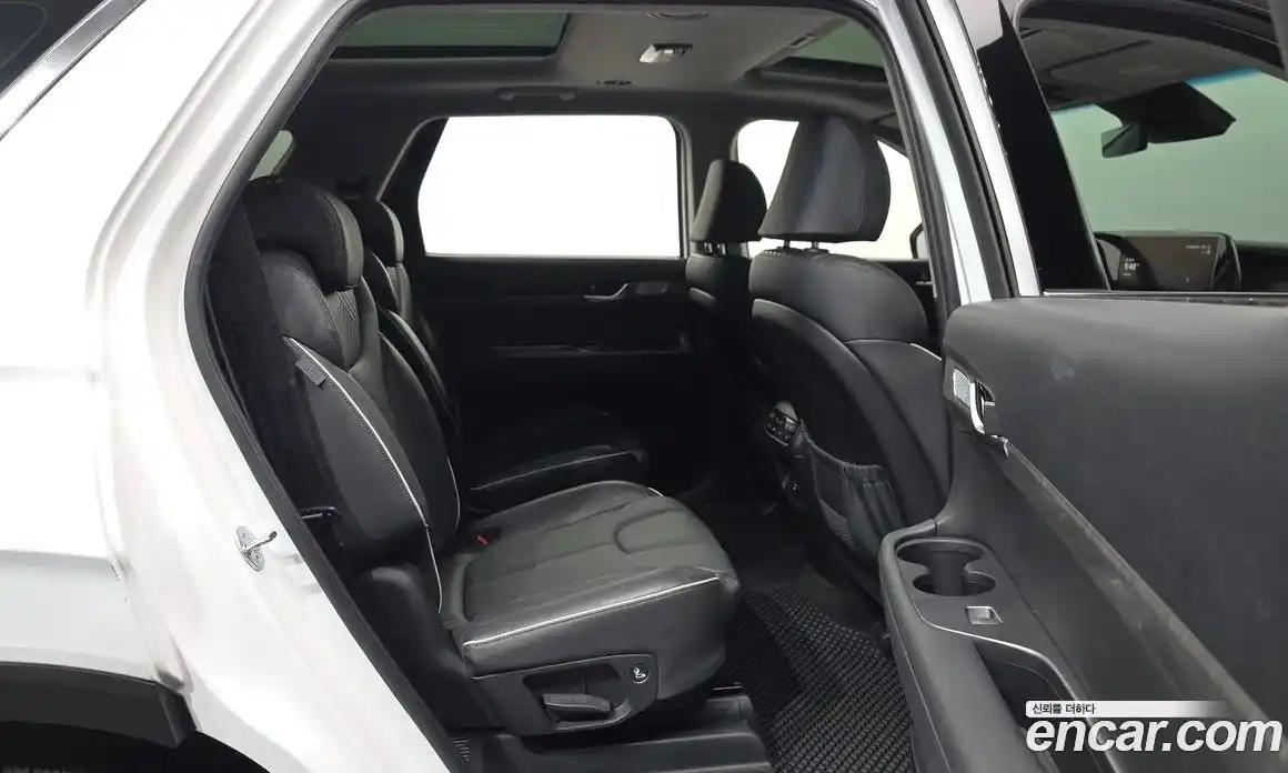 Hyundai Palisade 2023 2.2 автомат (гидро), фото 18