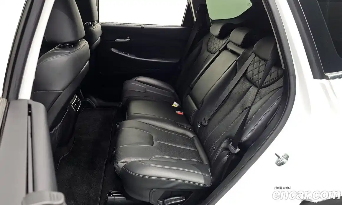 Hyundai Santa Fe 2022 1.6 автомат (гидро), фото 11