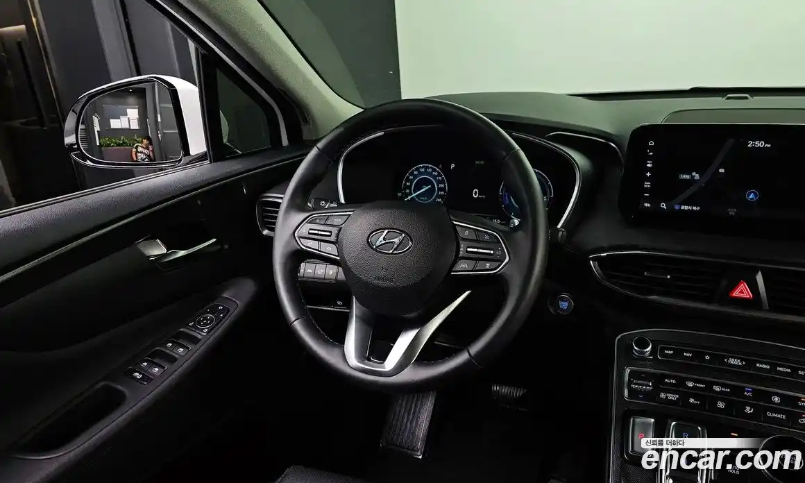 Hyundai Santa Fe 2022 1.6 автомат (гидро), фото 12