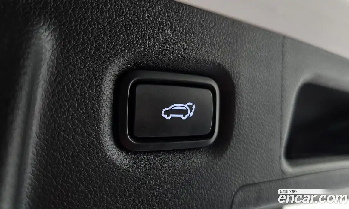 Hyundai Santa Fe 2022 1.6 автомат (гидро), фото 15
