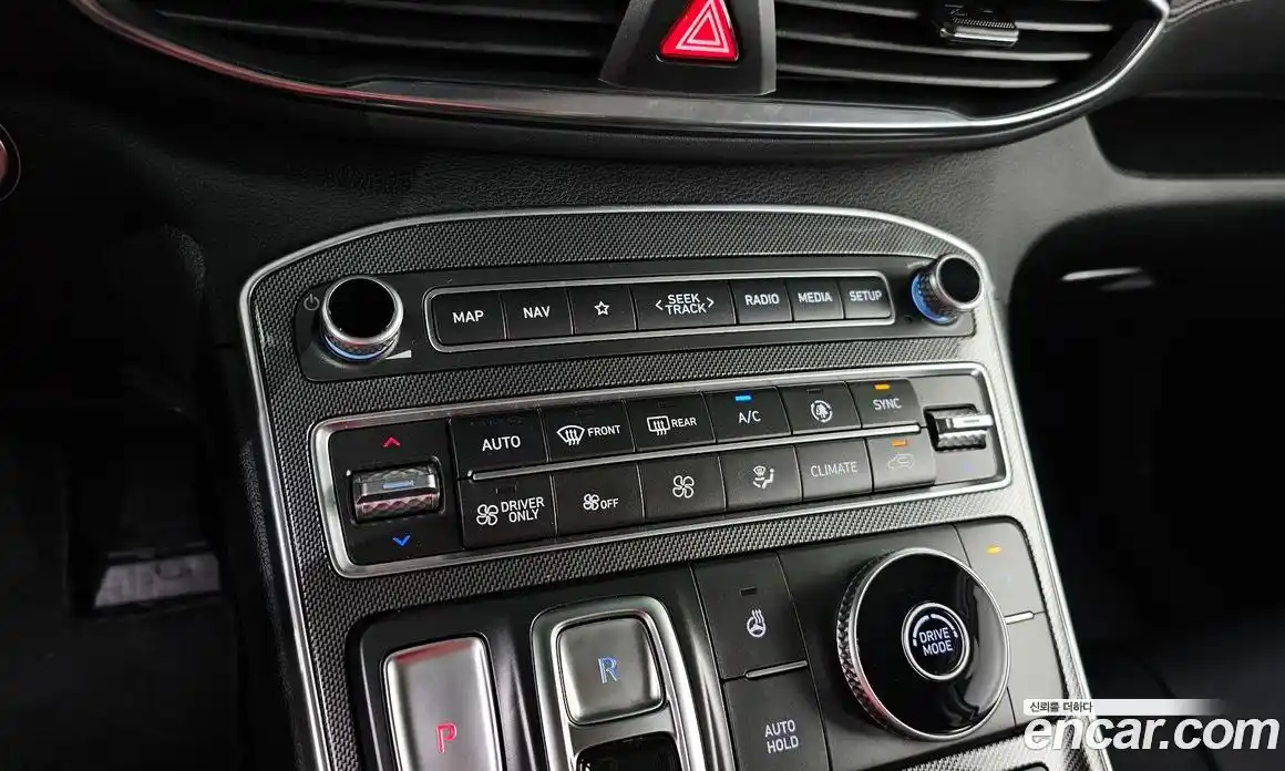 Hyundai Santa Fe 2022 1.6 автомат (гидро), фото 20