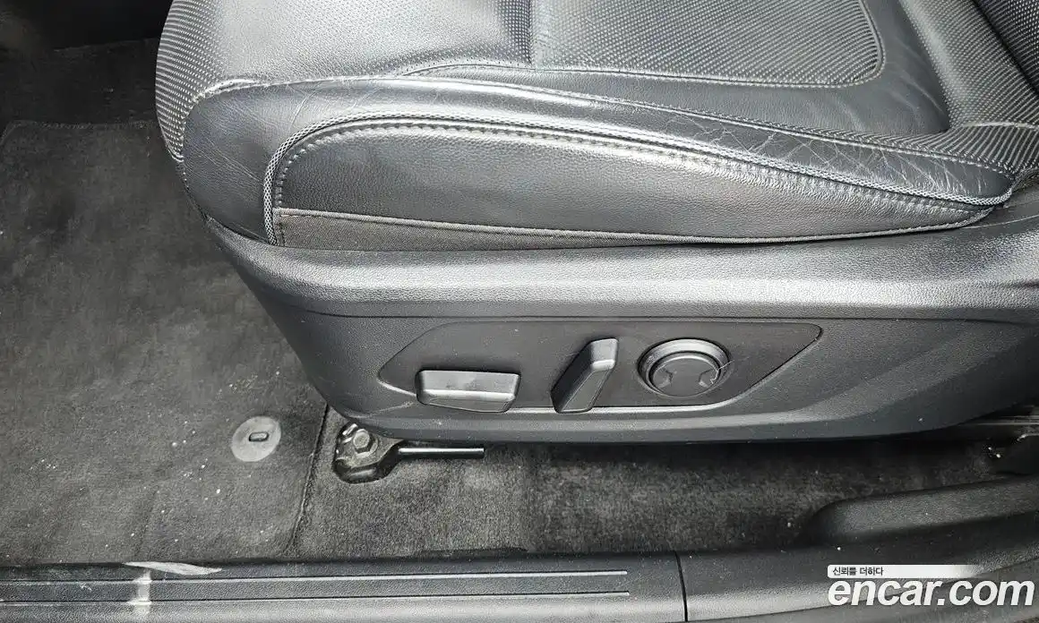 Hyundai Tucson 2022 1.6 автомат (гидро), фото 32