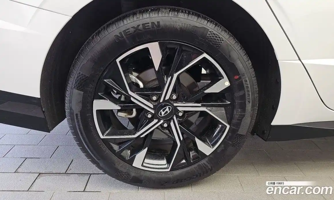 Hyundai Sonata 2024 2.0 автомат (гидро), фото 5