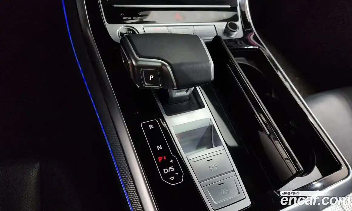 Audi Q8 2021 3.0 автомат (гидро), фото 12
