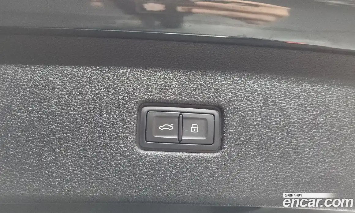 Audi Q8 2021 3.0 автомат (гидро), фото 23