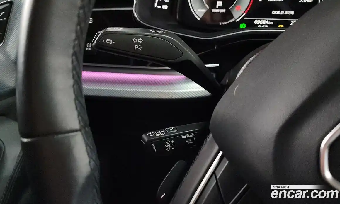 Audi Q8 2021 3.0 автомат (гидро), фото 29