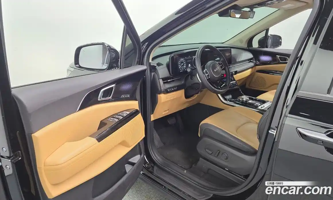 Kia Carnival 2023 2.2 автомат (гидро), фото 13