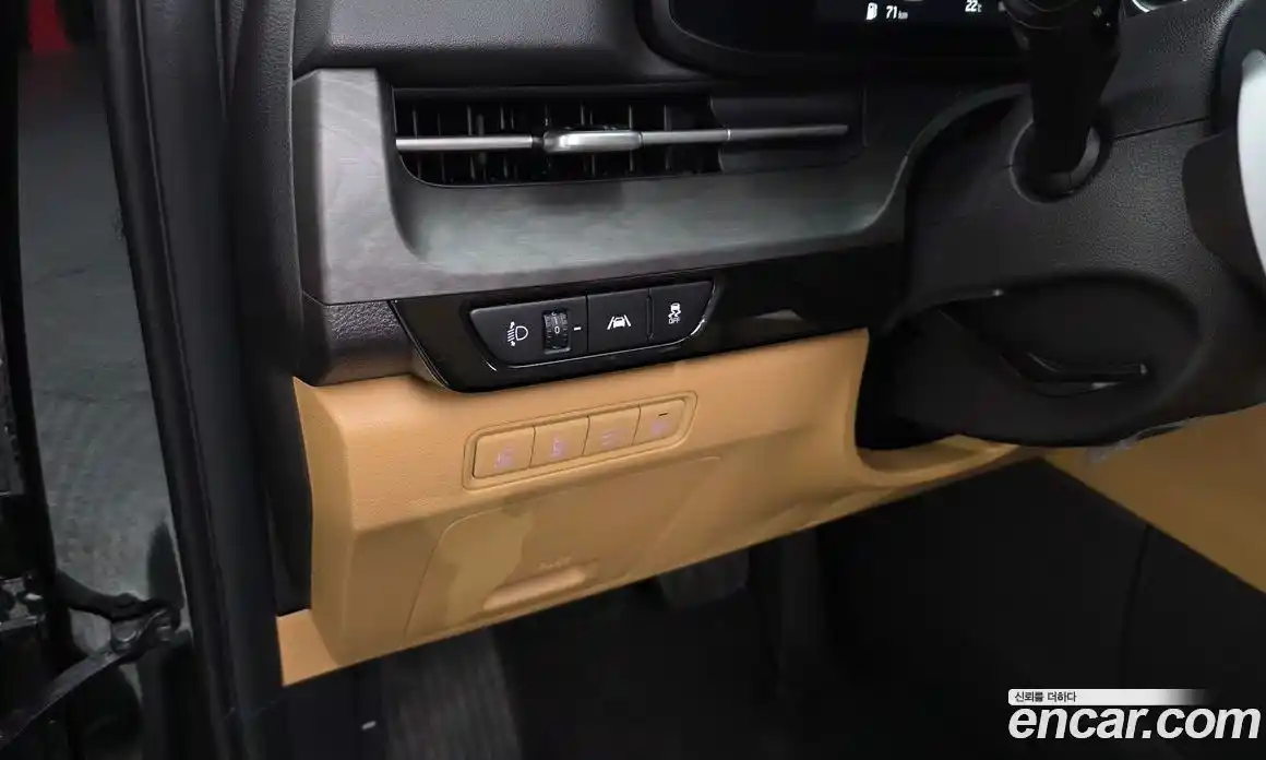 Kia Carnival 2023 2.2 автомат (гидро), фото 24