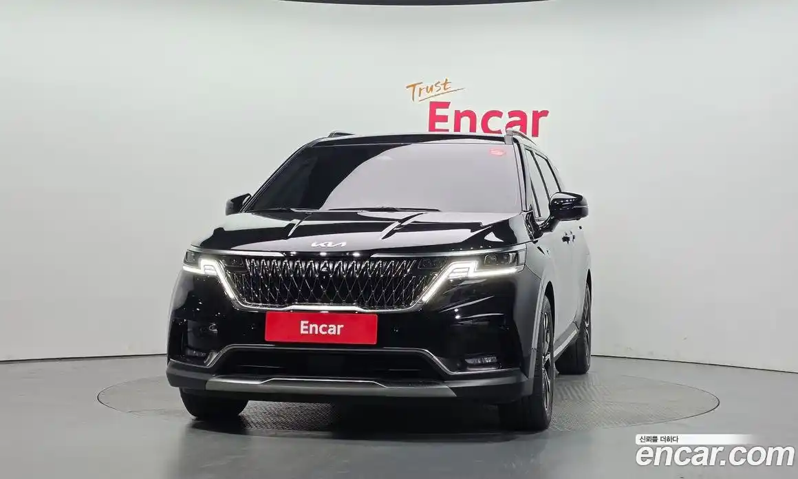 Kia Carnival 2023 2.2 автомат (гидро), фото 3