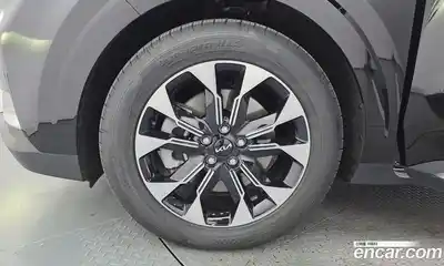 Kia Carnival 2023 2.2 автомат (гидро), миниатюра 5