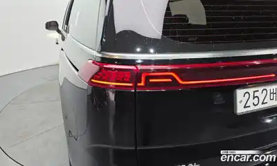 Kia Carnival 2023 2.2 автомат (гидро), миниатюра 9