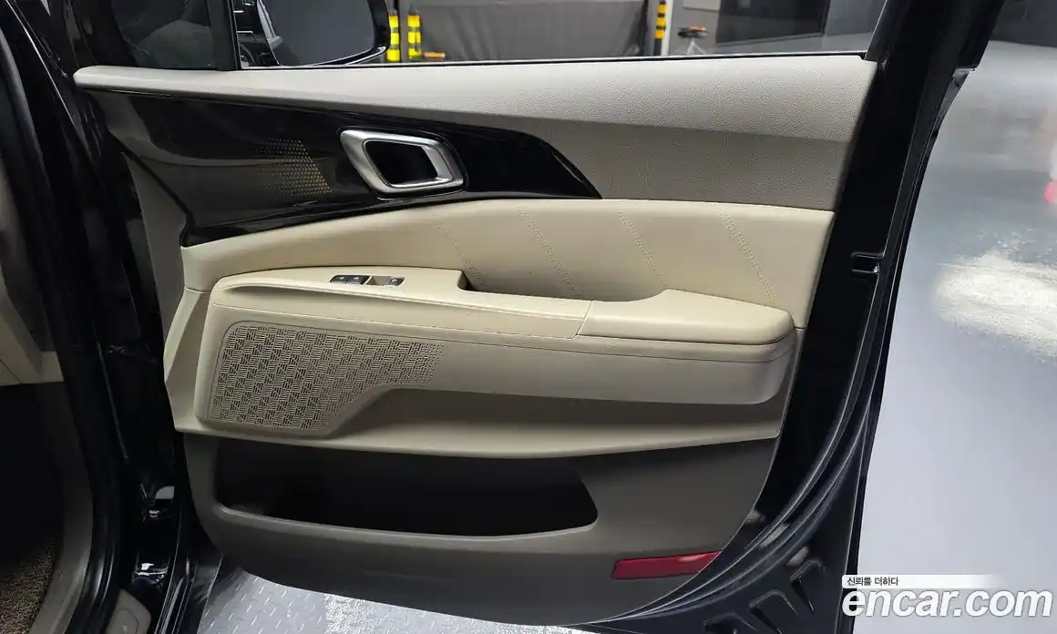 Kia Carnival 2024 2.2 автомат (гидро), фото 15