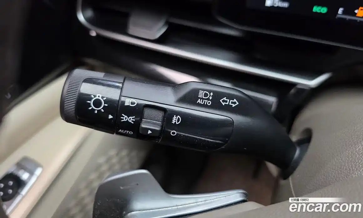 Kia Carnival 2024 2.2 автомат (гидро), фото 23