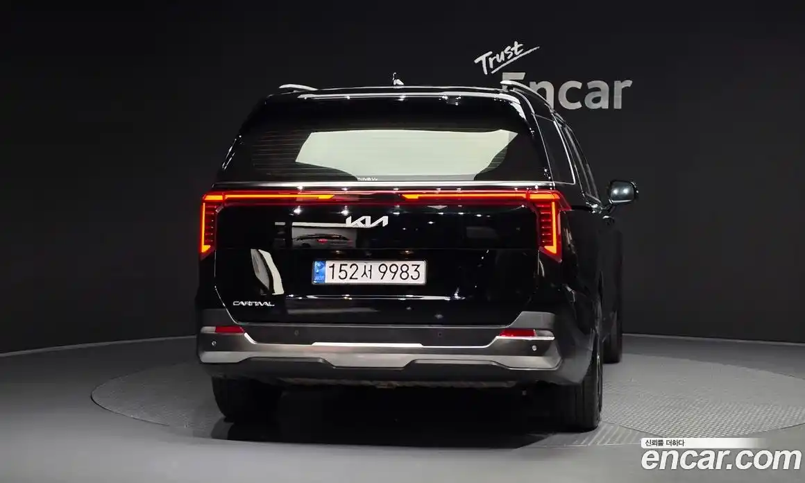 Kia Carnival 2024 2.2 автомат (гидро), фото 4