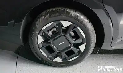 Kia Carnival 2024 2.2 автомат (гидро), миниатюра 5