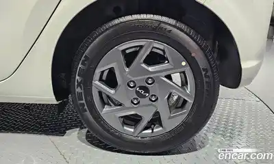 Kia Morning 2023 1.0 автомат (гидро), миниатюра 7