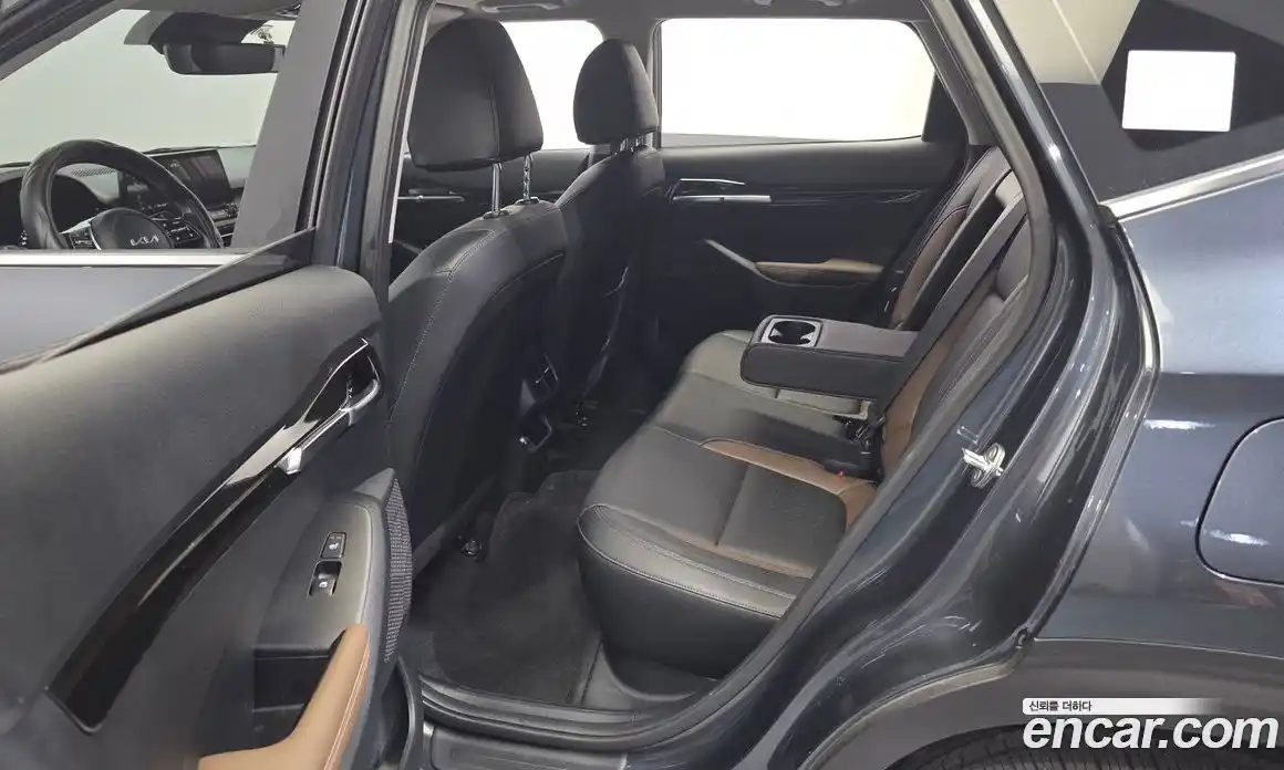 Kia Seltos 2022 1.6 автомат (гидро), фото 16