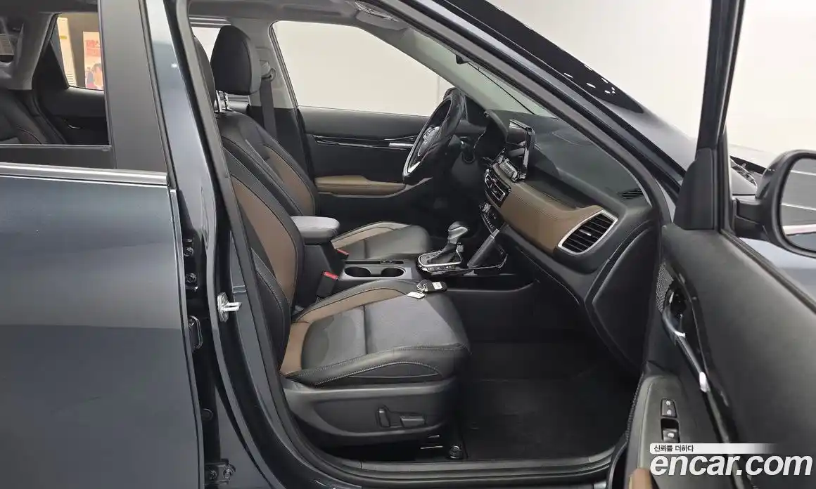 Kia Seltos 2022 1.6 автомат (гидро), фото 18