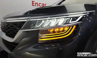 Kia Seltos 2022 1.6 автомат (гидро), миниатюра 8