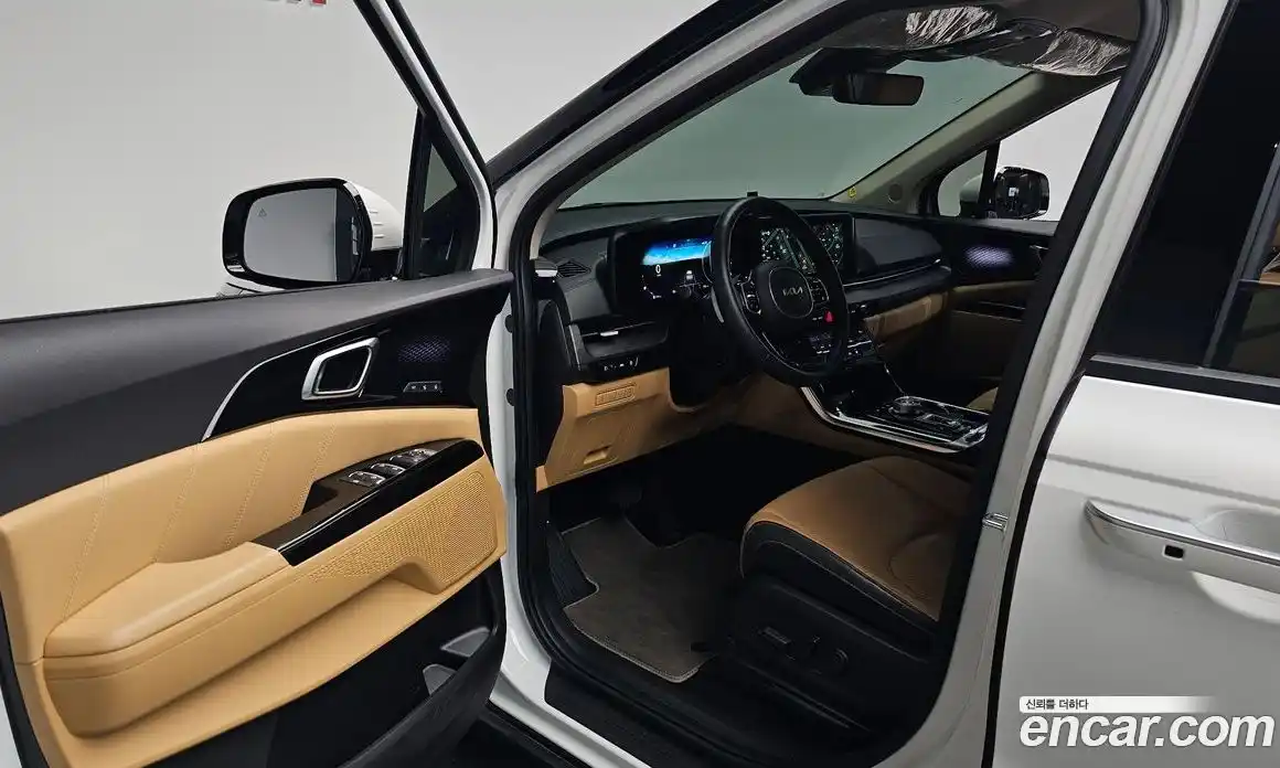 Kia Carnival 2023 2.2 автомат (гидро), фото 12