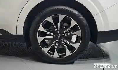 Kia Carnival 2023 2.2 автомат (гидро), миниатюра 6