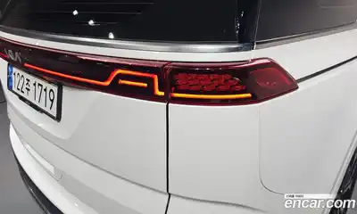 Kia Carnival 2023 2.2 автомат (гидро), миниатюра 8