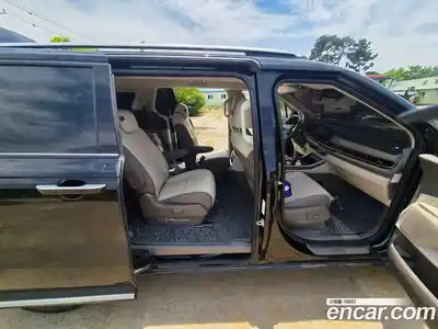 Kia Carnival 2025 1.6 автомат (гидро), миниатюра 11