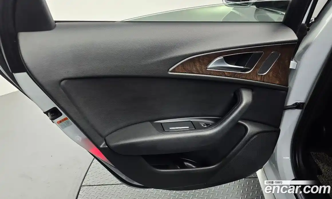 Audi A6 2016 3.0 автомат (гидро), фото 14