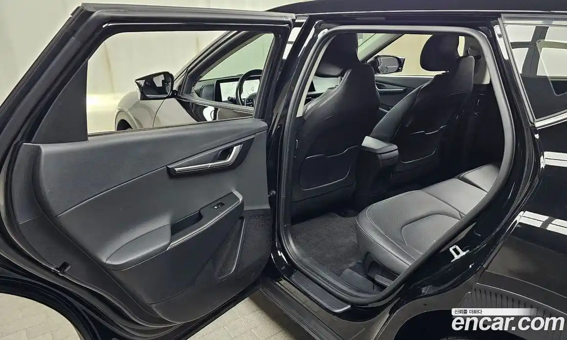 Kia EV6 2023 0.1 автомат (гидро), фото 25