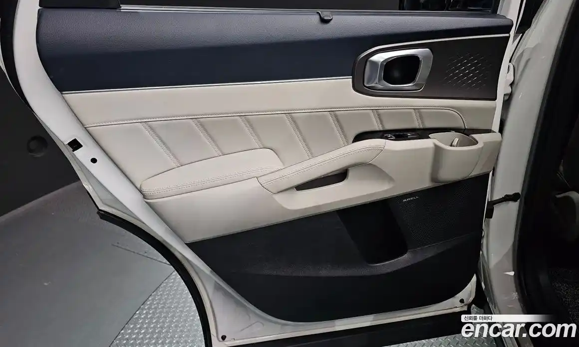 Kia Sorento 2024 1.6 автомат (гидро), фото 15
