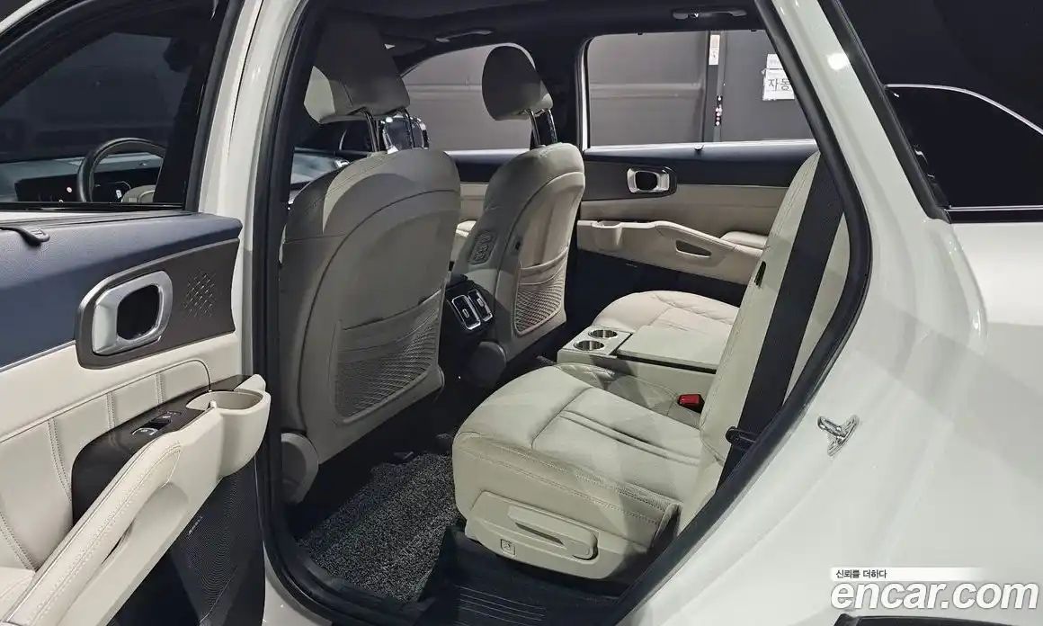 Kia Sorento 2024 1.6 автомат (гидро), фото 17